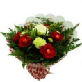 Buquê de flores de seda recheadas de bombons
